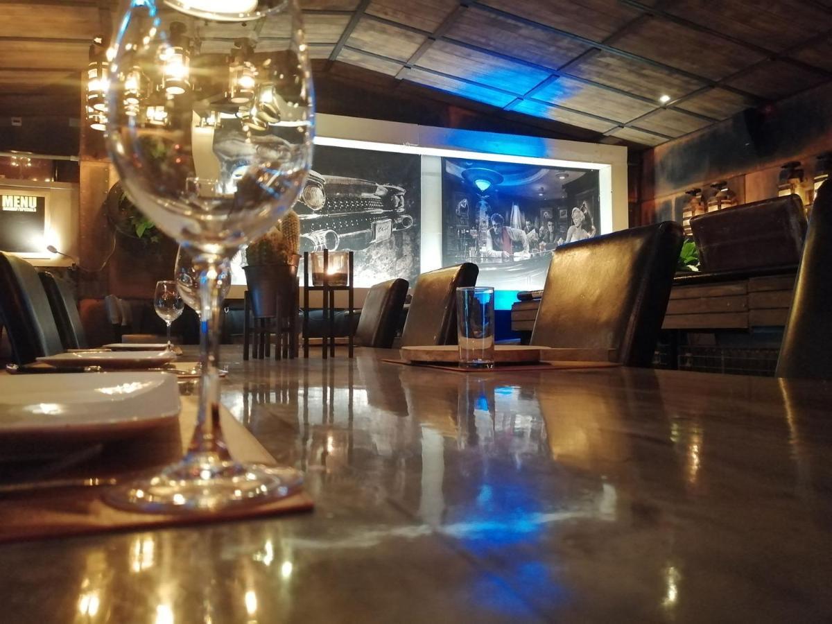 Hotel Restaurant Бевервейк Экстерьер фото